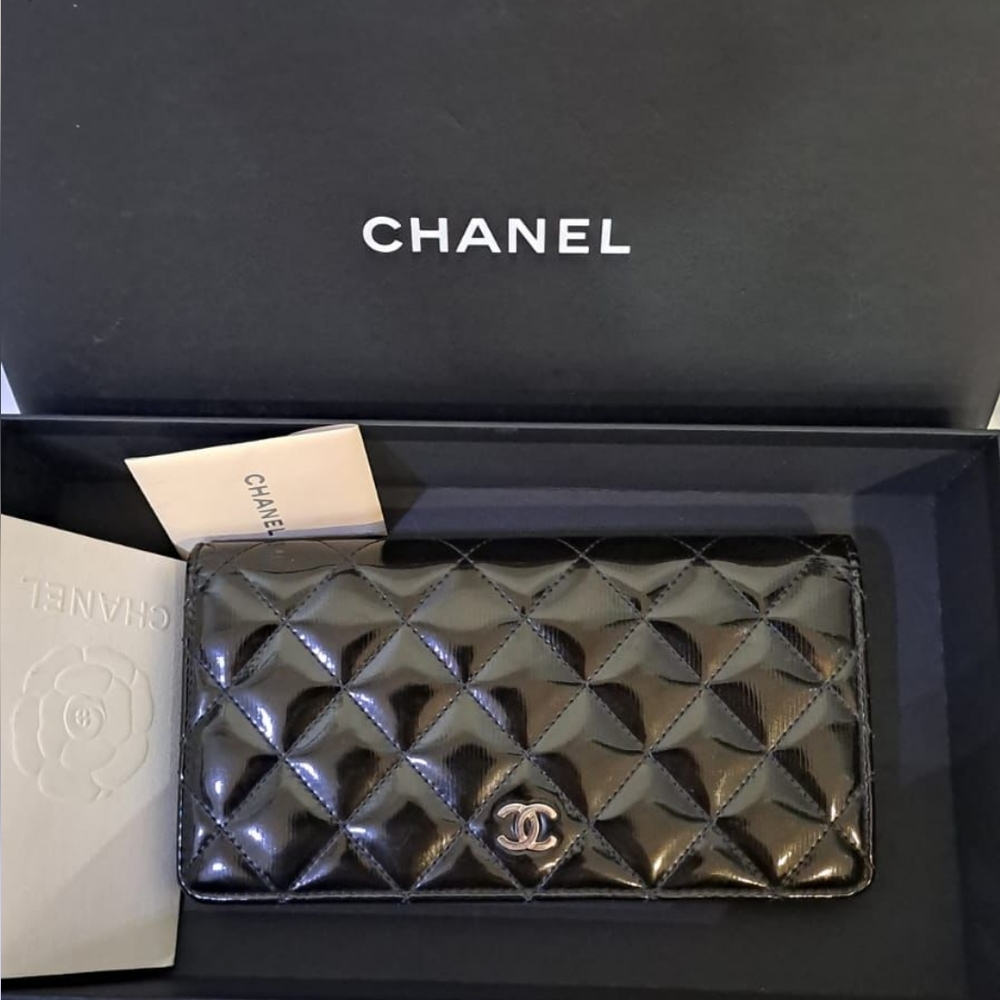 Chanel Wallet